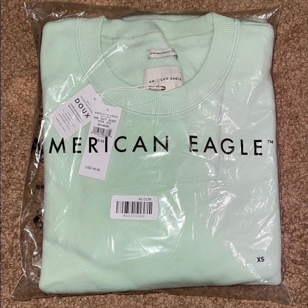 Ahh-mazingly soft sweatshirt in mint